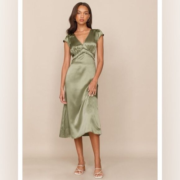 Reformation Dresses & Skirts - Reformation Kaye silk dress size 2